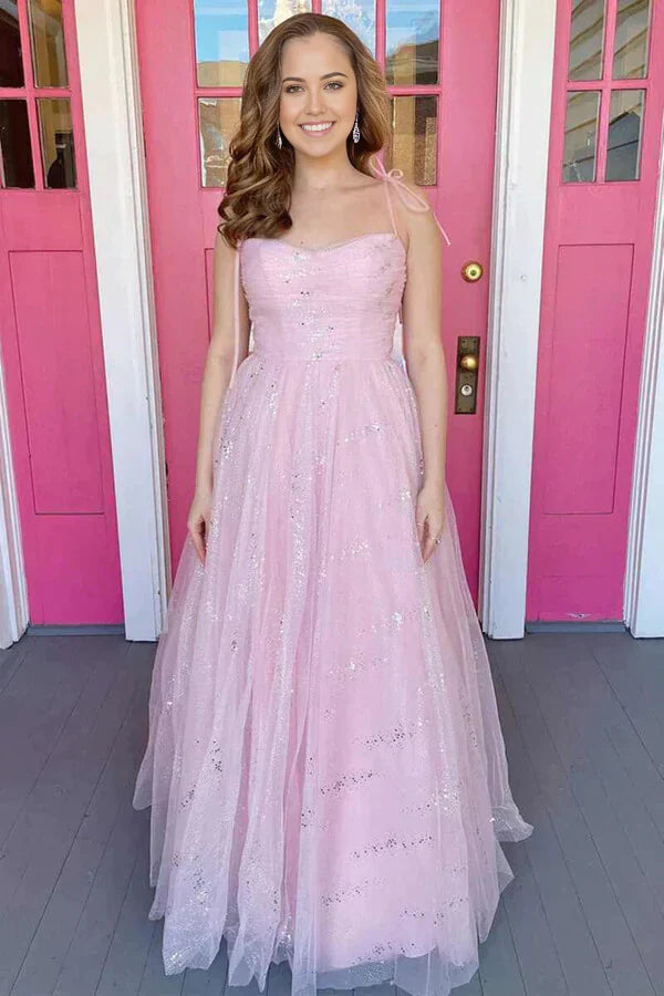 Vestidos de fiesta largos con escote corazón y tul.